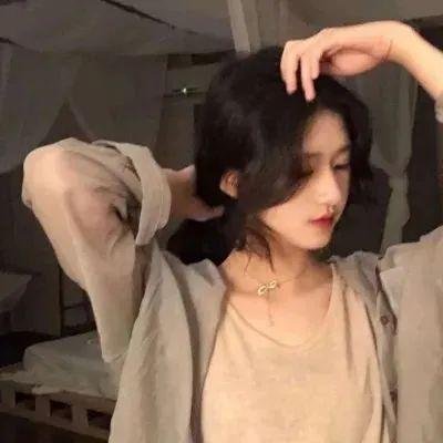 身穿十二单衣的恶魔