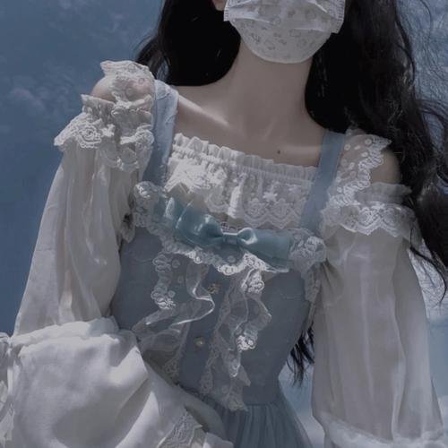 生后我和妹妹换了孩子