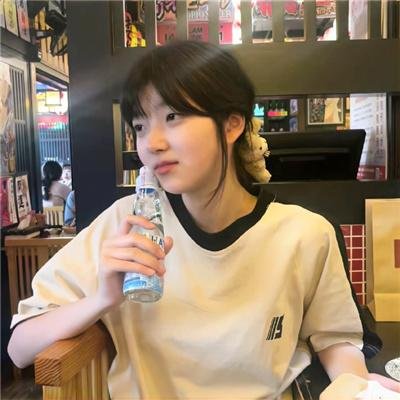 闪婚后总裁夫妇的马甲捂不住了